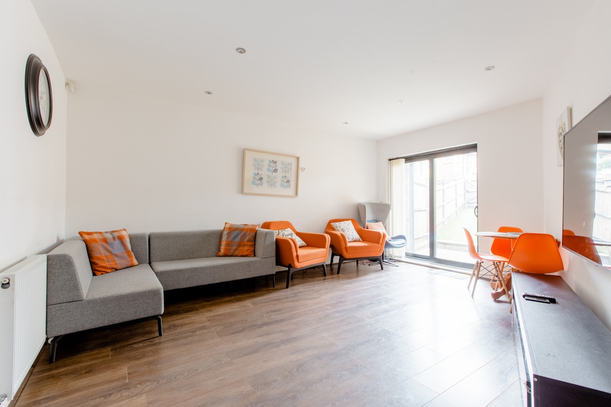 Airbnb performant: Spacious Family Friendly Cosy Home away from Home à Wilmington