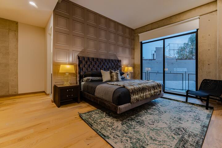 Two Apartments with Space for Everyone gallery image 3