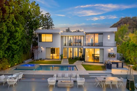 The Bel Air Mansion|Lake & Mountain View