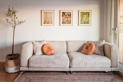 Popular Airbnb listing: Beachfront Apartment in Matosinhos