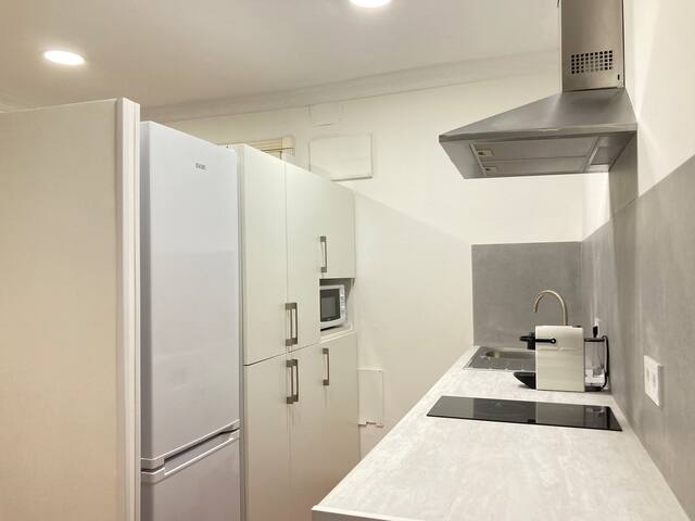 In the middle of Madrid gallery image 5