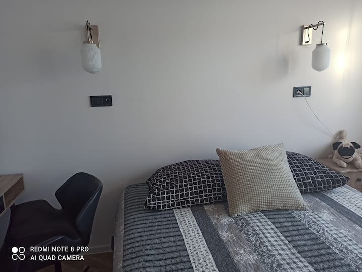 Საძინებელი 1