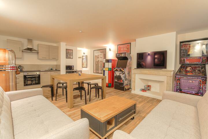 Hollywood Nostalgia, 8 people, Terreaux