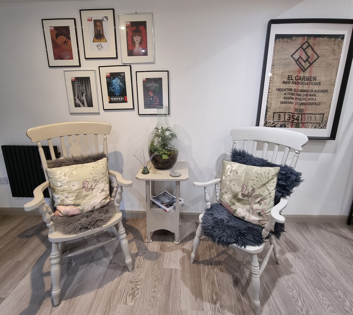 Top Airbnb: Self contained ground floor contemporary apartment in Warwick