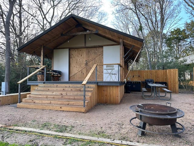 GLAT USA managed Airbnb listing 3