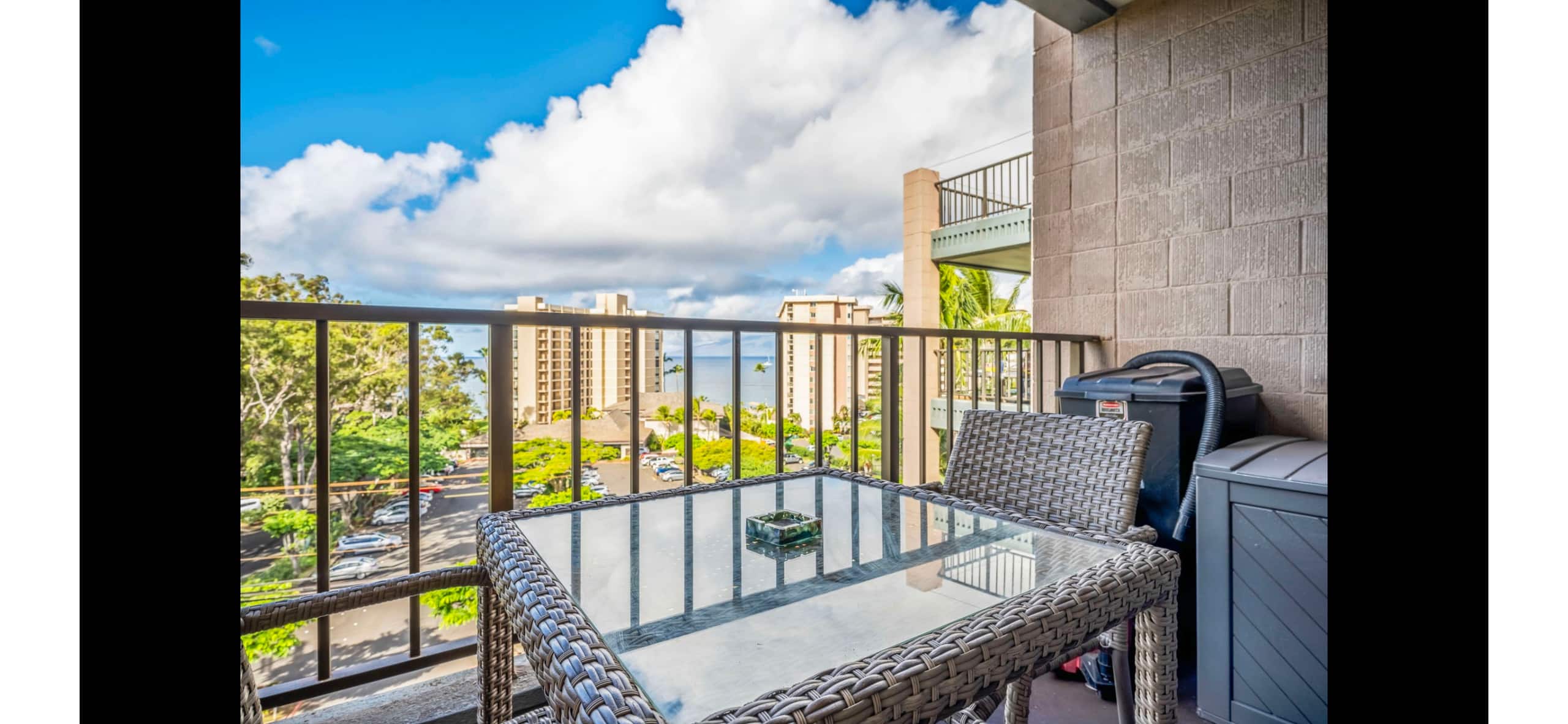 Condo in Lahaina · ★4.61 · 2 bedrooms · 3 beds · 2 baths - Image 38