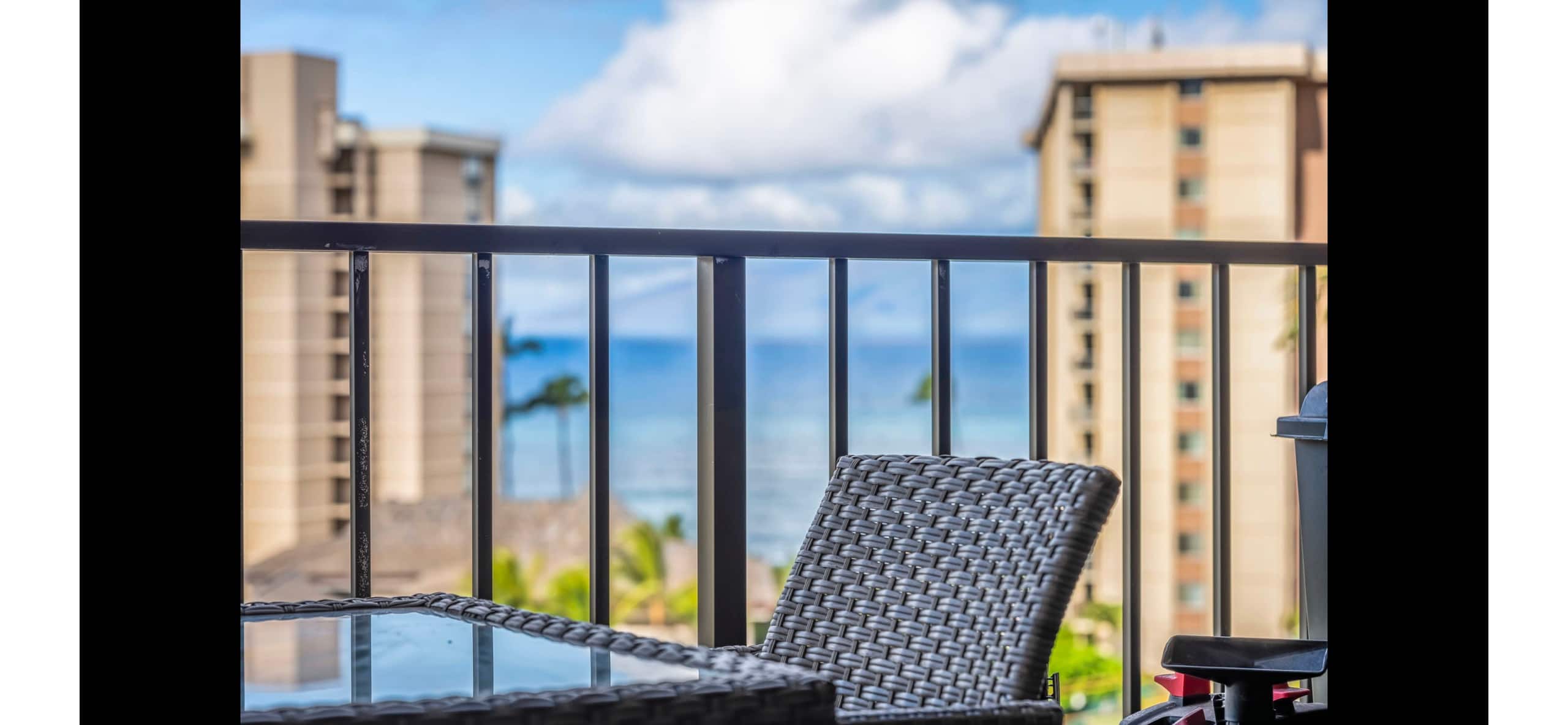 Condo in Lahaina · ★4.61 · 2 bedrooms · 3 beds · 2 baths - Image 40