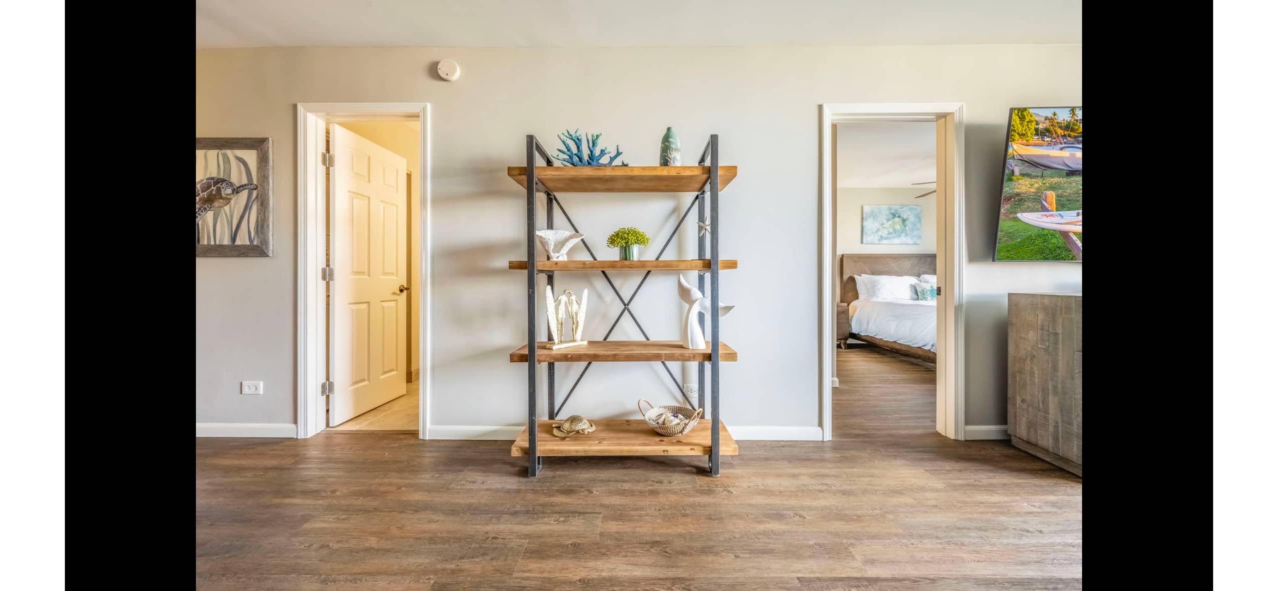 Condo in Lahaina · ★4.61 · 2 bedrooms · 3 beds · 2 baths - Image 6