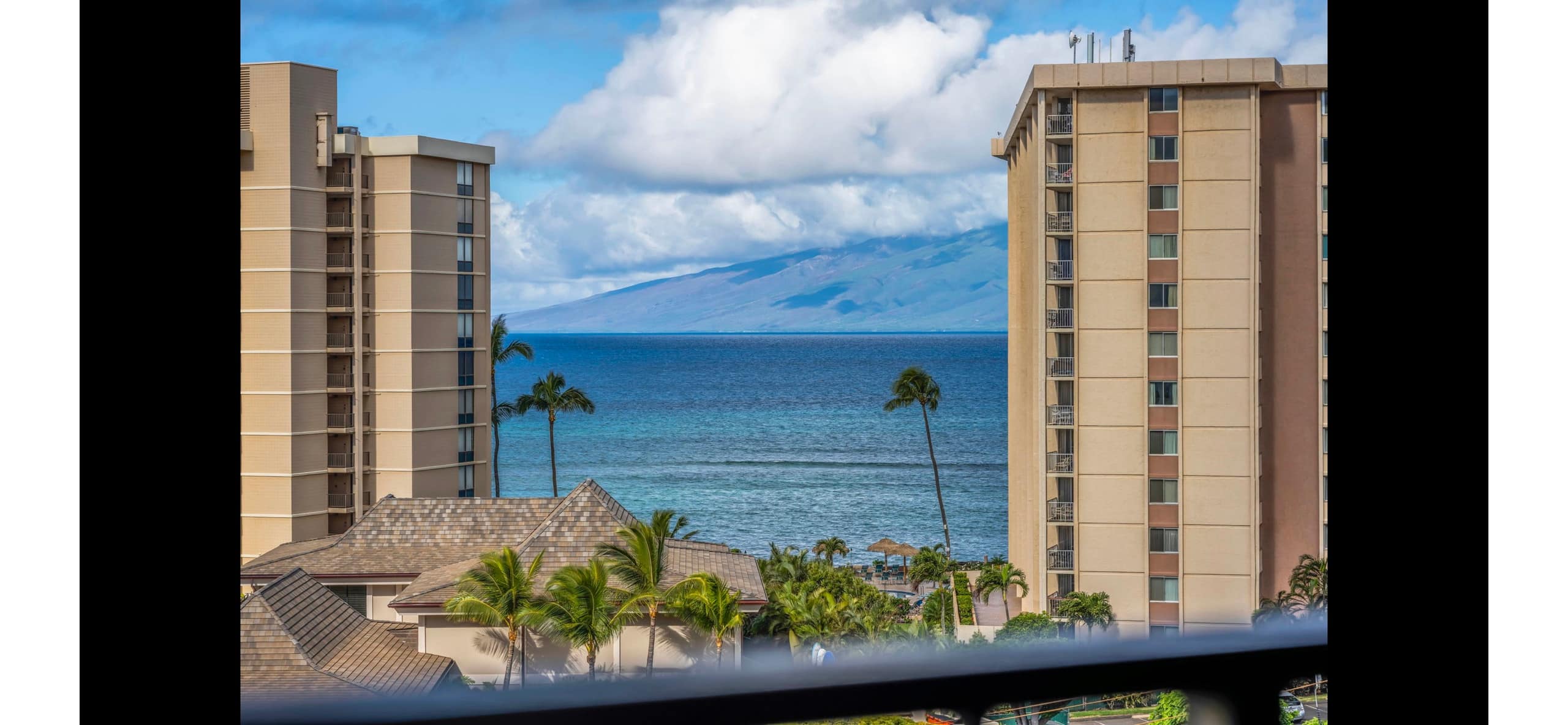 Condo in Lahaina · ★4.61 · 2 bedrooms · 3 beds · 2 baths - Image 36