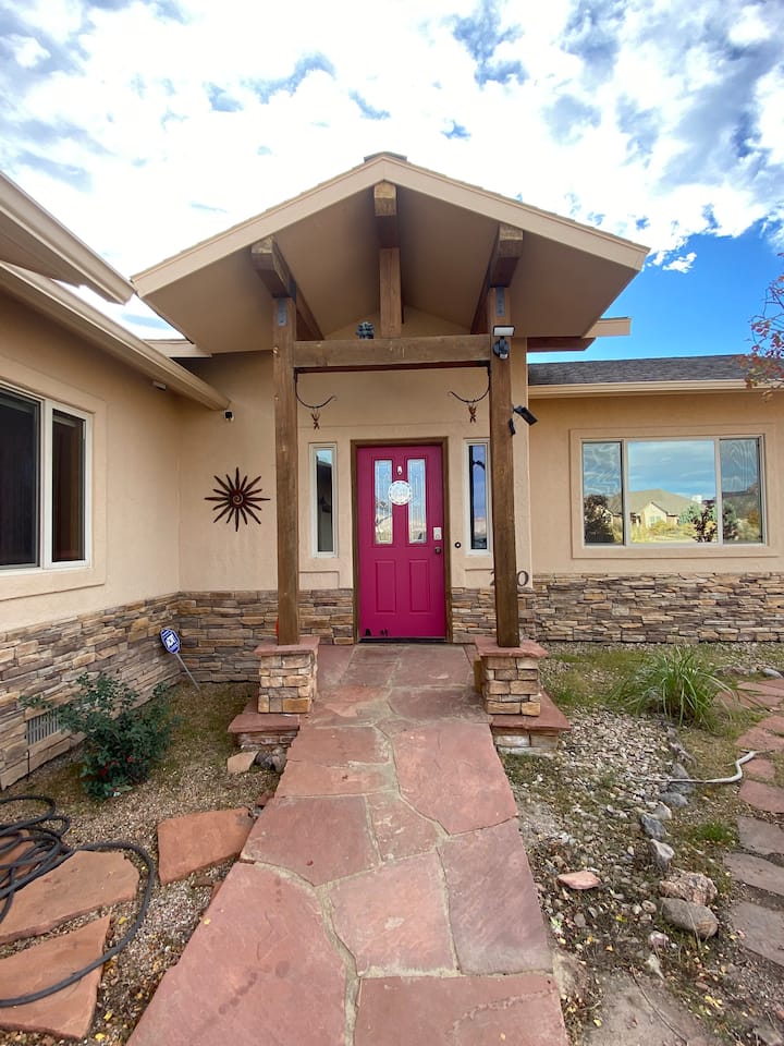 Mi Casa Stunning 3.5 Bedroom Houses for Rent in Grand Junction