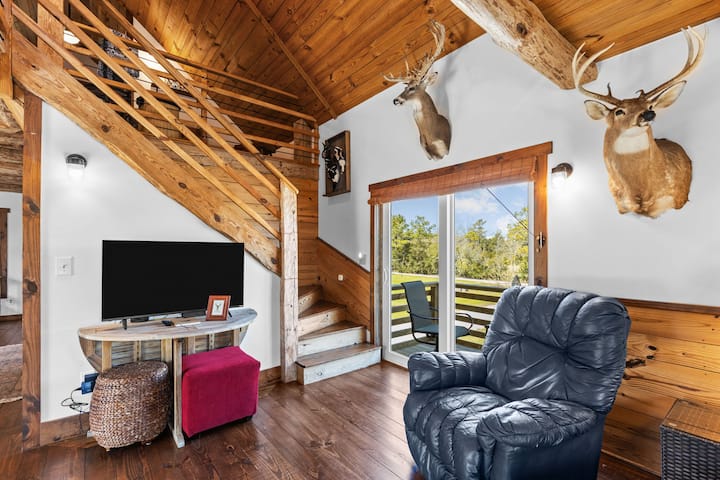 Cabin 4 Events-couples-hunters - Beaufort, NC