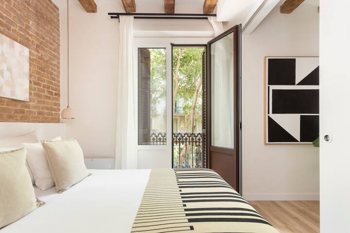 NEW Charming apartment in the center gallery image 4