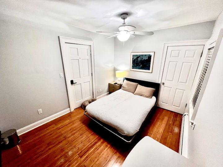Two Closet Room New! - White Plains, NY