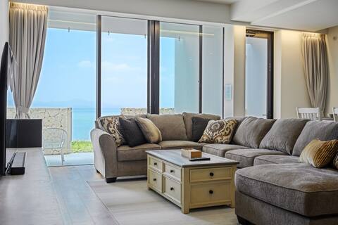 [Onna Resort] Nago City/3LDK/In front of the sea!A newly built house with ocean views that spread ou