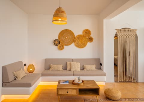 Top performing Airbnb: Anemos house Ios in Δήμος Ιητών