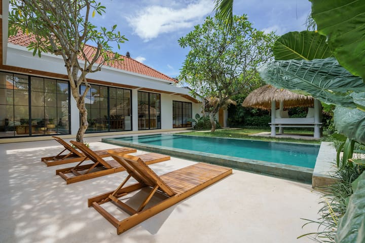 Cahya Villas managed Airbnb listing 2