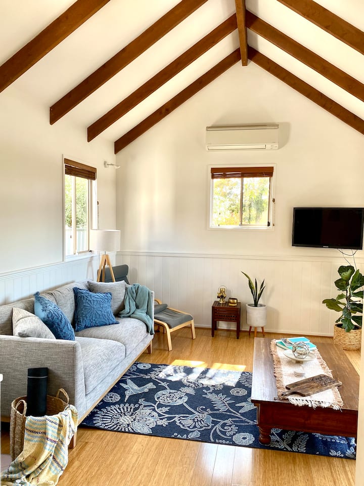 Jan Juc Bungalow 500m Walk to Beach Cliffs Houses for Rent in Jan