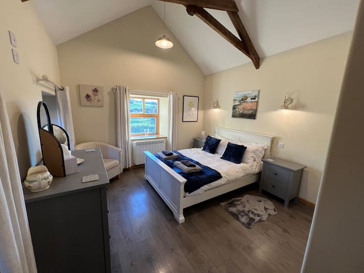 House Keepers Cottage的标准双人床