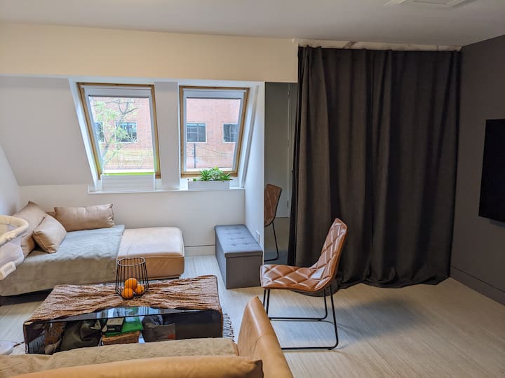 Modern Luxury One-bedroom Maisonette In White City - Notting Hill