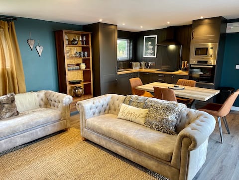 The Cabin in Snowdonia