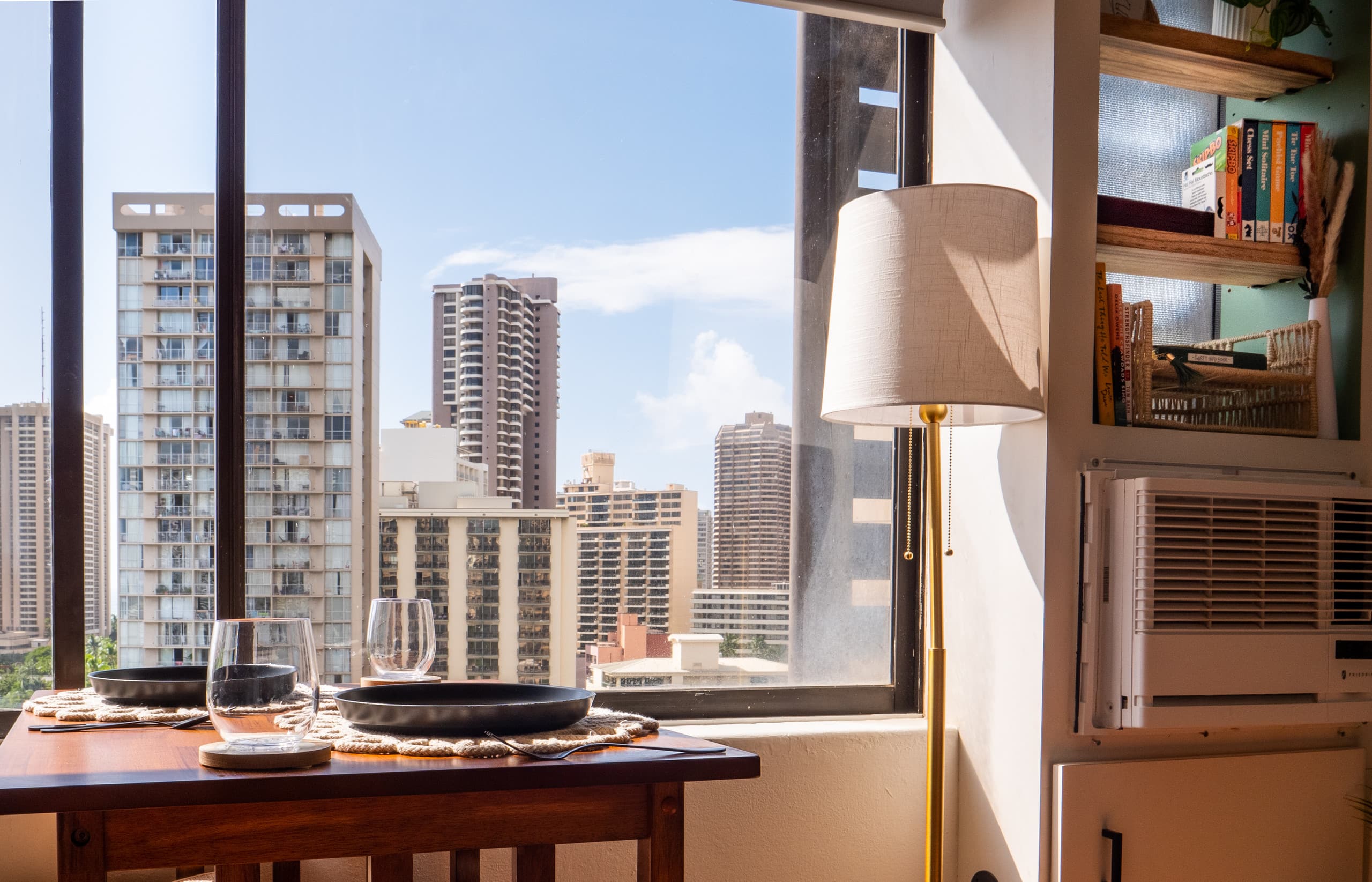 Condo in Honolulu · ★4.83 · Studio · 1 bed · 1 bath - Image 13