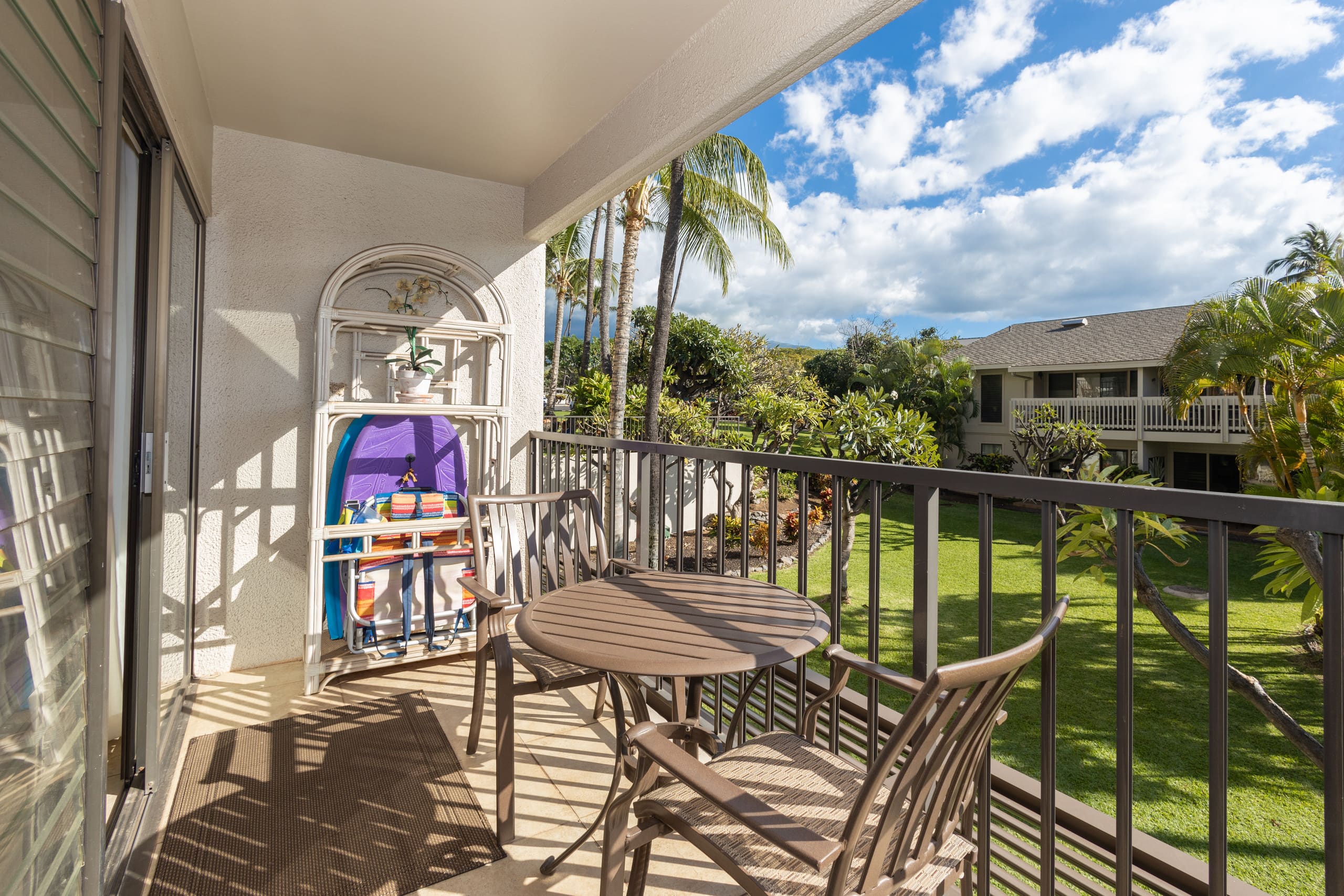 Condo in Kihei · ★4.71 · 1 bedroom · 2 beds · 1 private bath - Image 14