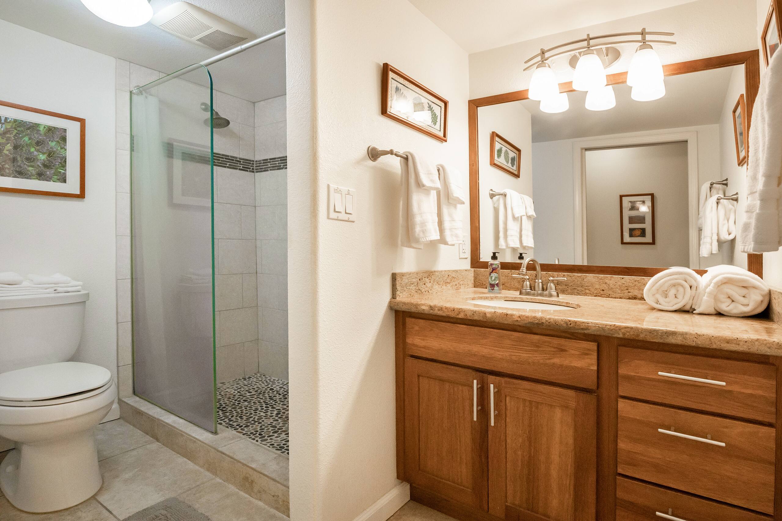 Condo in Kihei · ★4.71 · 1 bedroom · 2 beds · 1 private bath - Image 11