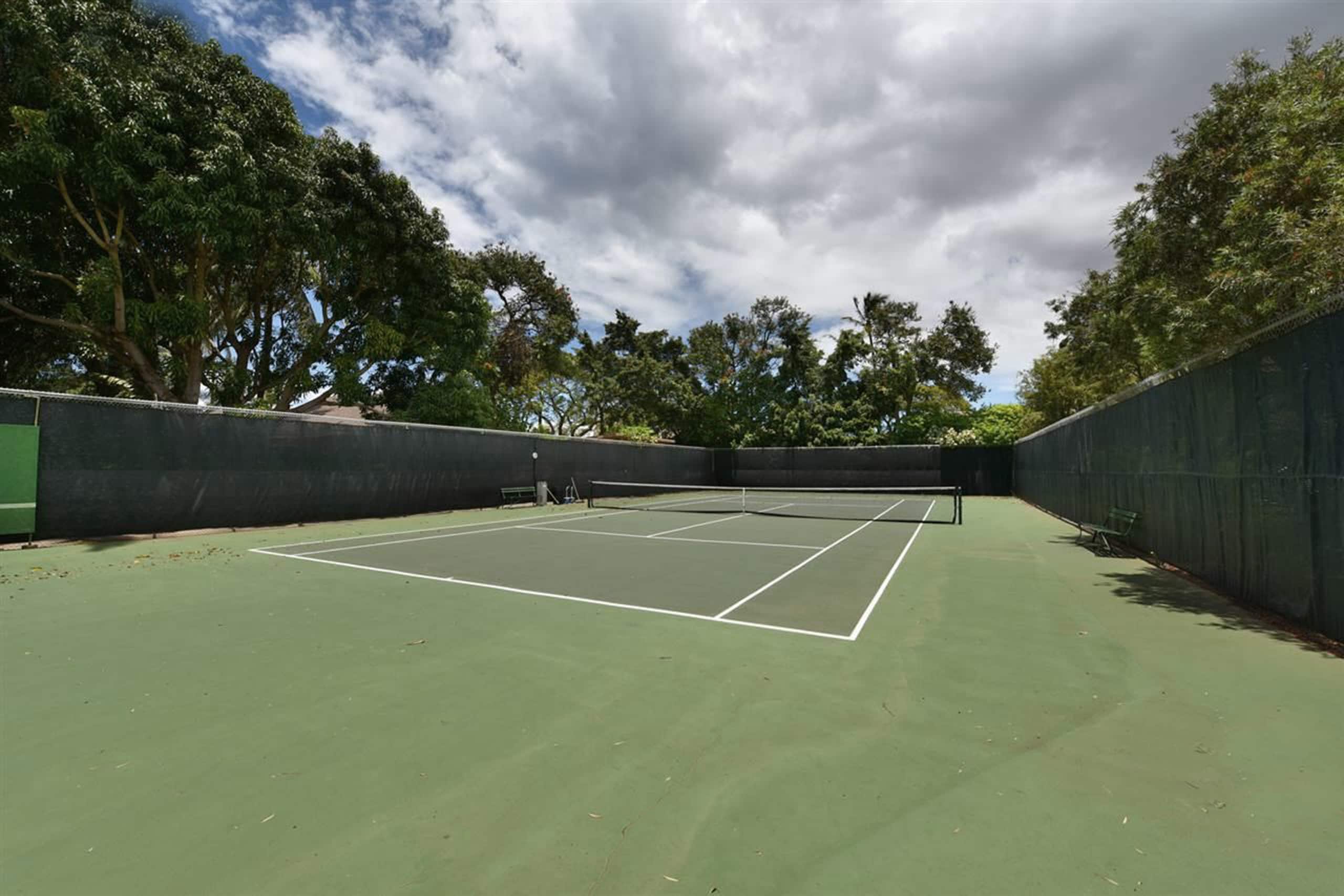 Condo in Kihei · ★4.71 · 1 bedroom · 2 beds · 1 private bath - Image 21