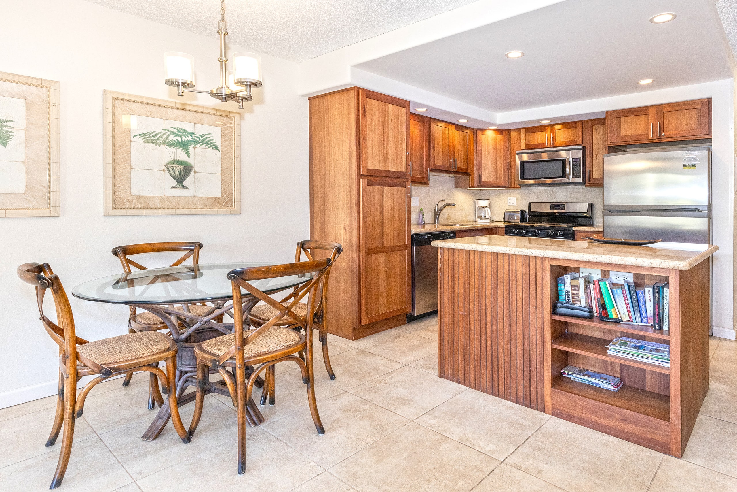 Condo in Kihei · ★4.71 · 1 bedroom · 2 beds · 1 private bath - Image 4