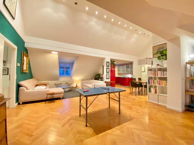 Hip&Central. Spacious rooftop apartment. gallery image 2