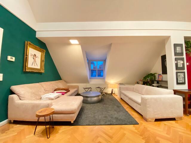 Hip&Central. Spacious rooftop apartment. gallery image 3