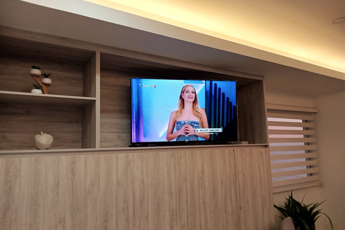 Popular Airbnb listing: Incredible Ocean view 1 bd apt sleep 6 pax in Mazatlán