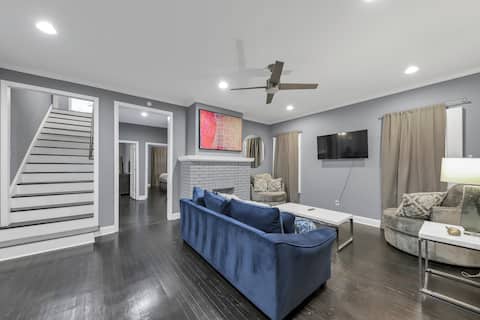 Popular Airbnb listing: Spacious West End 3BR | 7 Min to Benz Stadium in West End
