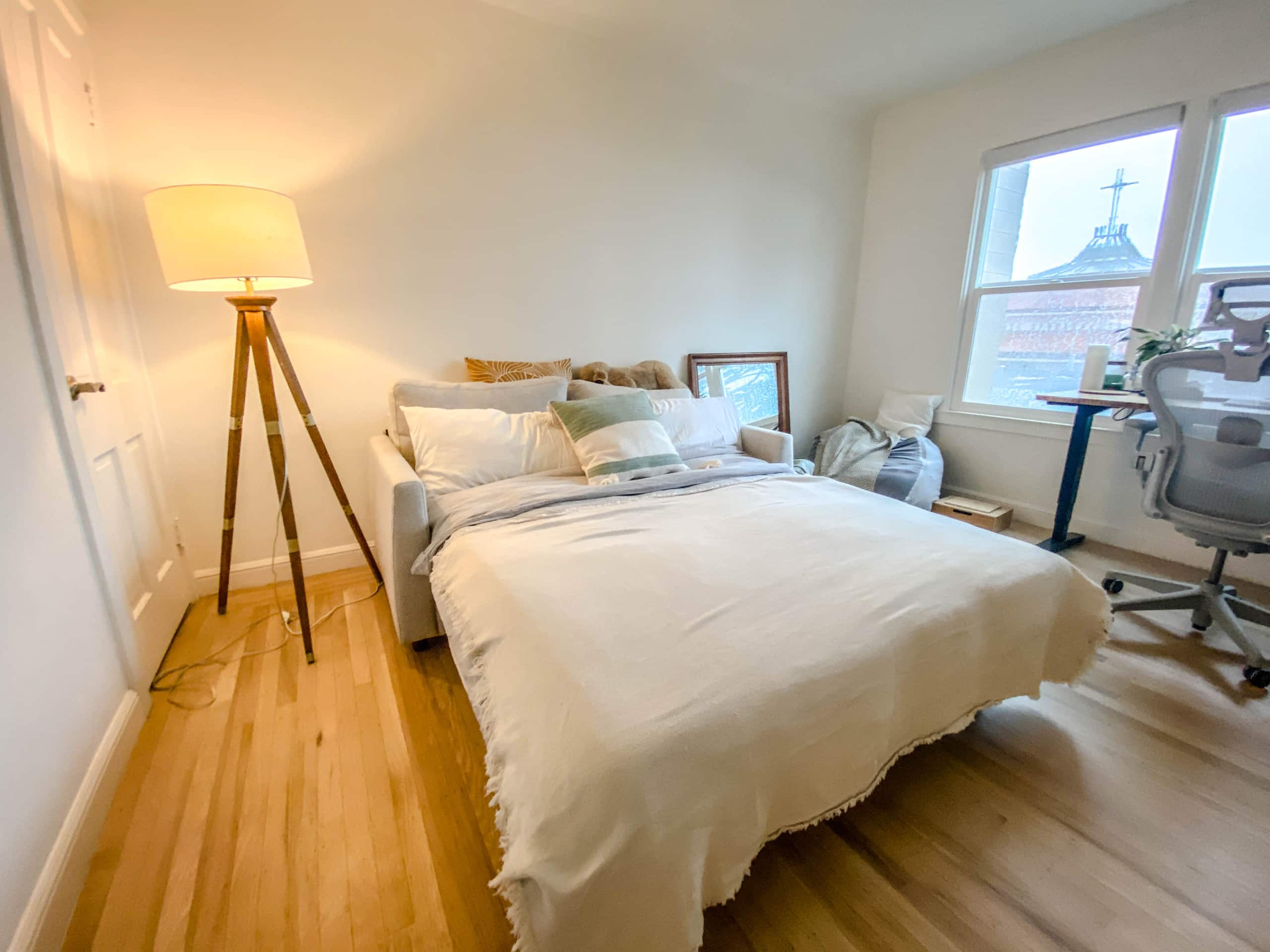 Home in San Francisco · ★4.95 · 4 bedrooms · 6 beds · 2 baths - Image 26