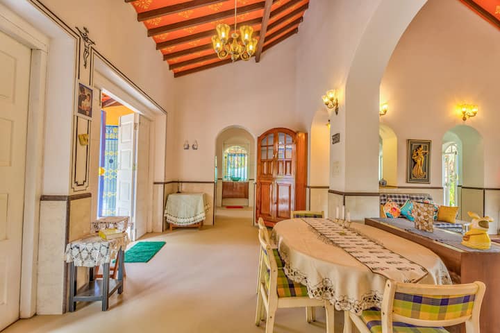 Full View of Dinning Area