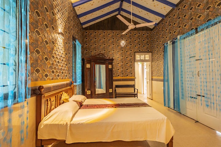 Master Bed Room - Room No 1