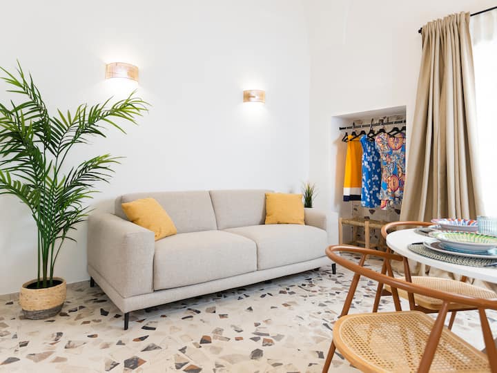 Cally Suite Apartment - Martina Franca