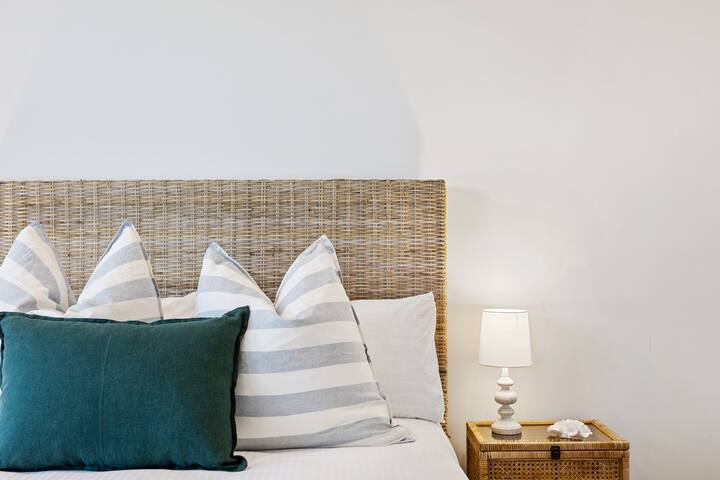 VILLA SAIL Location, Luxury and Lifestyle gallery image 5