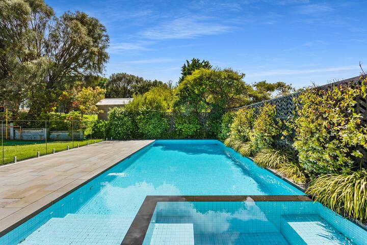 VILLA SAIL Location, Luxury and Lifestyle gallery image 3