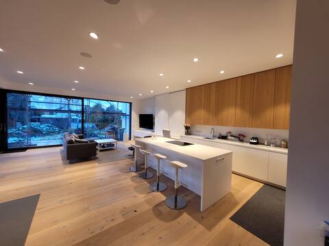 New 200 sqm house with garden and sauna