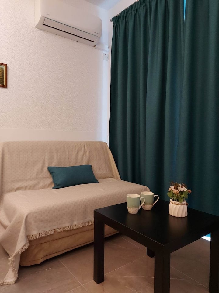 Refurbished Apartment In Paphos! - Kato Paphos