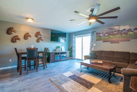 Cozy, 3 bedroom home 4 miles from Fort Knox