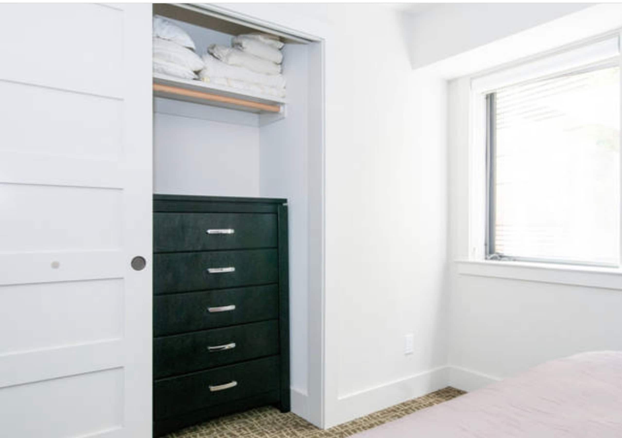 Home in San Francisco · ★4.9 · 1 bedroom · 2 beds · 1 bath - Image 14