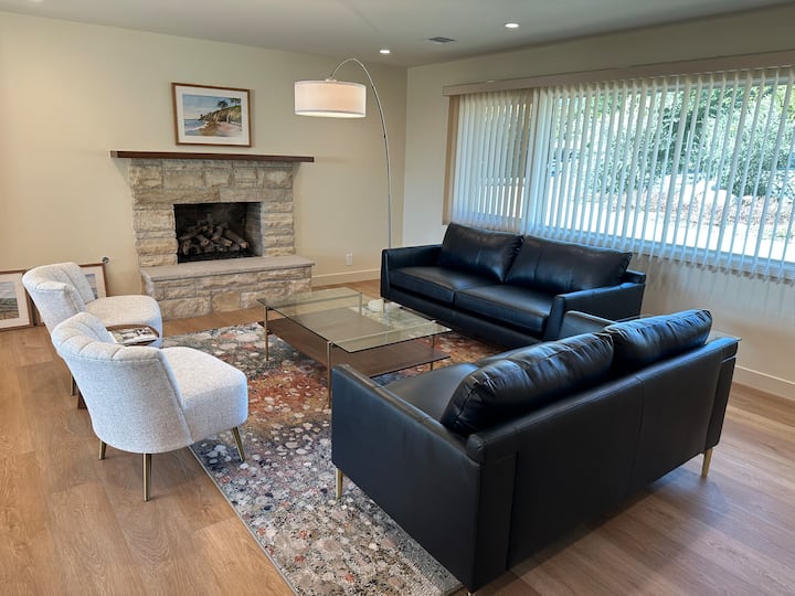 Ocean View Ranch On 1/2 Acres In The Foothills - Santa Bárbara, CA