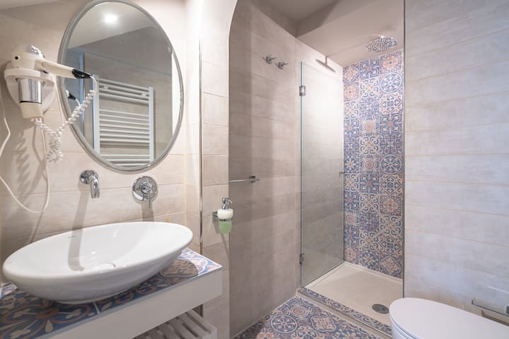 Dimora del Cardinale-Two suites, two bathrooms gallery image 4