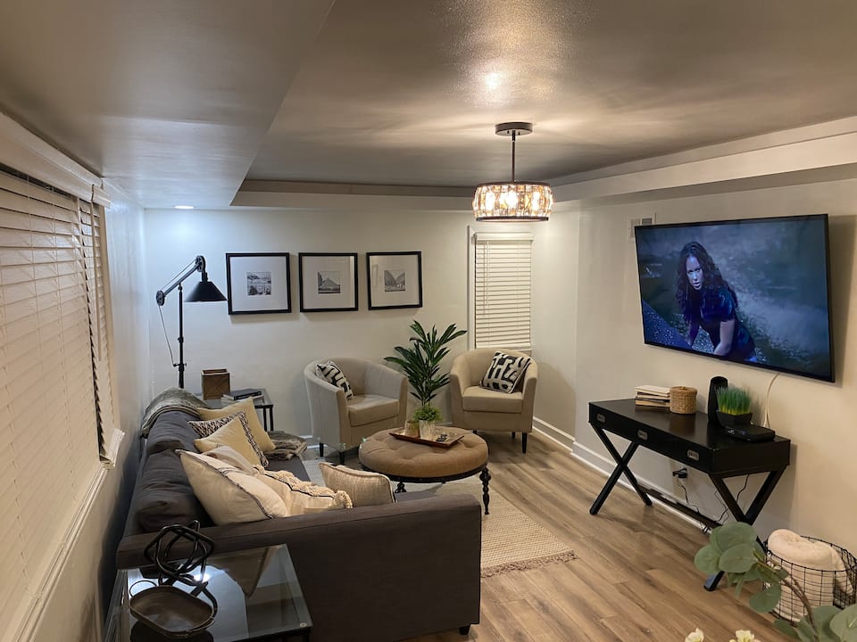 Riverwest MKE Airbnb — zdjęcie 1