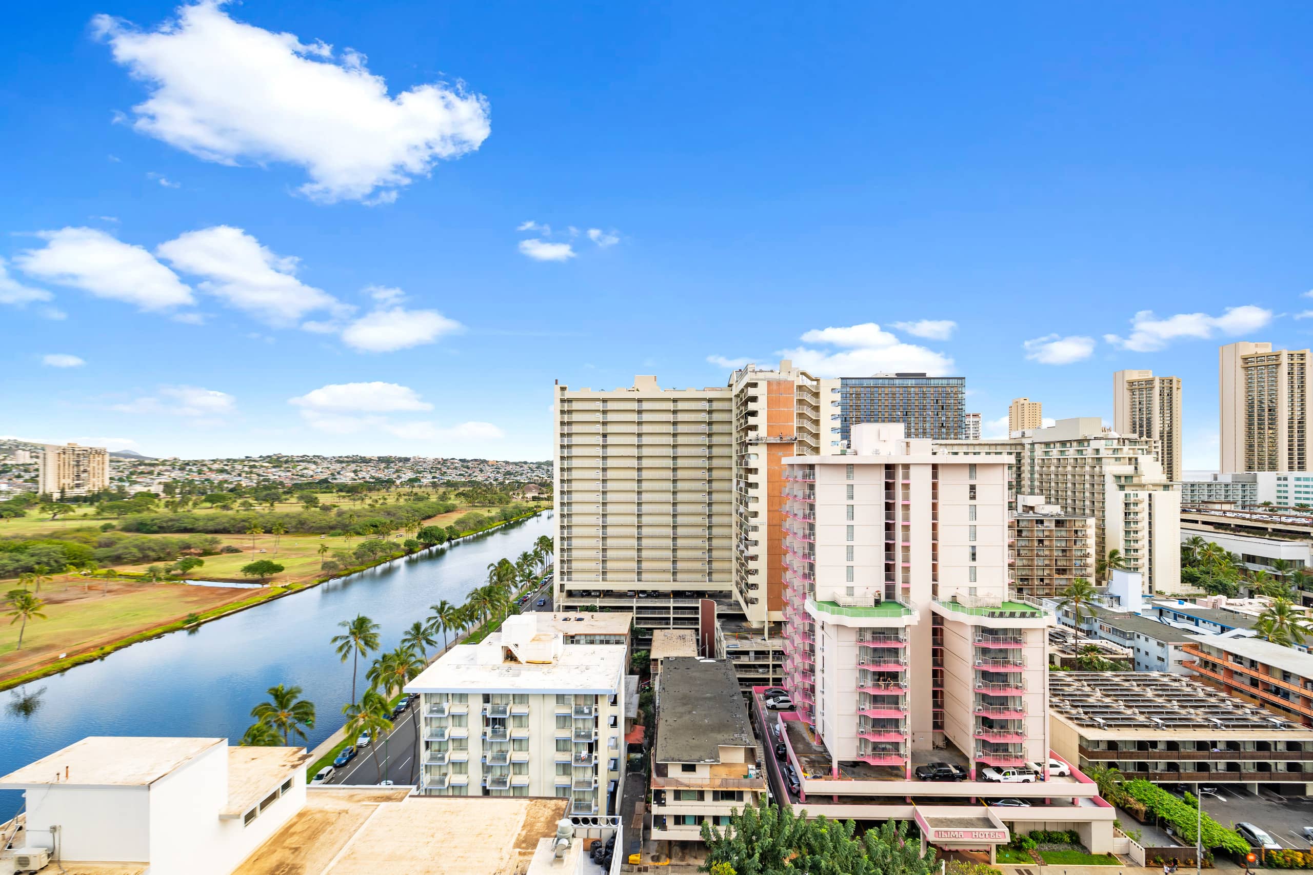 18th flr Waikiki Chic-Aesthetic Studio - Image 25