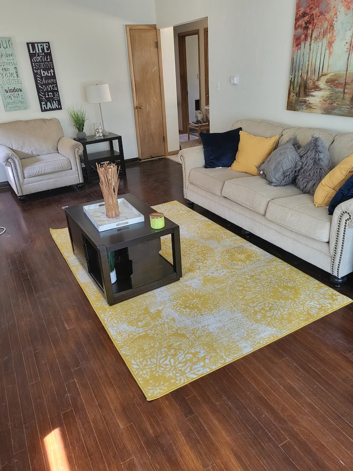 Your home away from home. Apartments for Rent in Milwaukee, Wisconsin