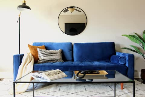 Modern Chic Apartment 4bed4bath!
