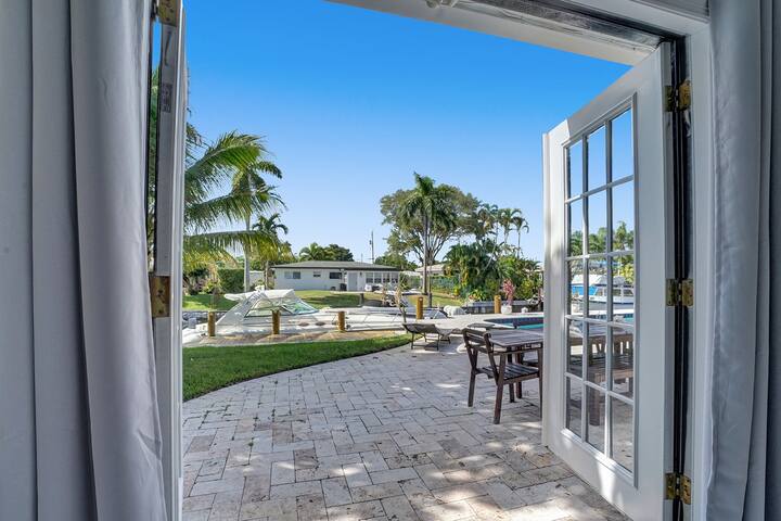 Coastal Cove Retreat gallery image 4